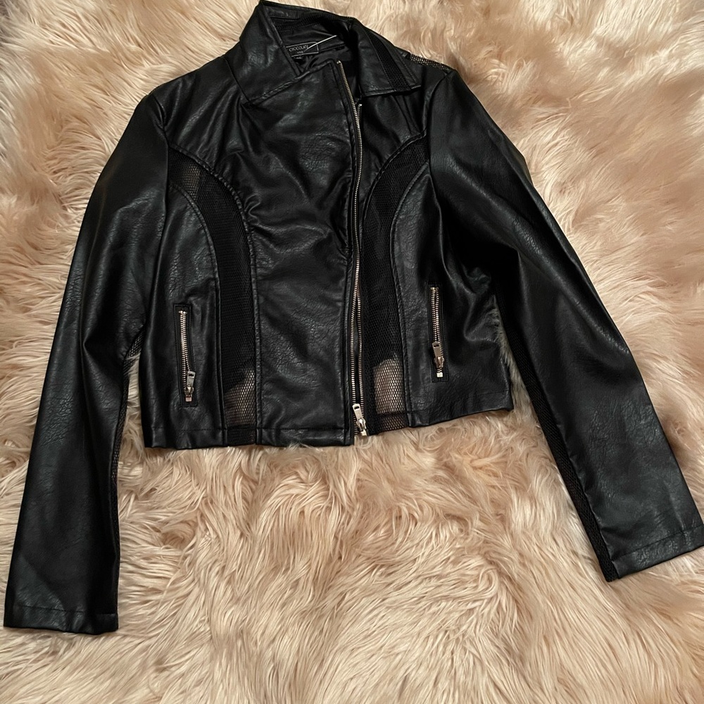 Faux leather jacket size  large black new